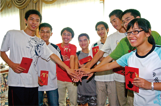 28年，公益慈善一飞冲天300倍游戏是认真的！